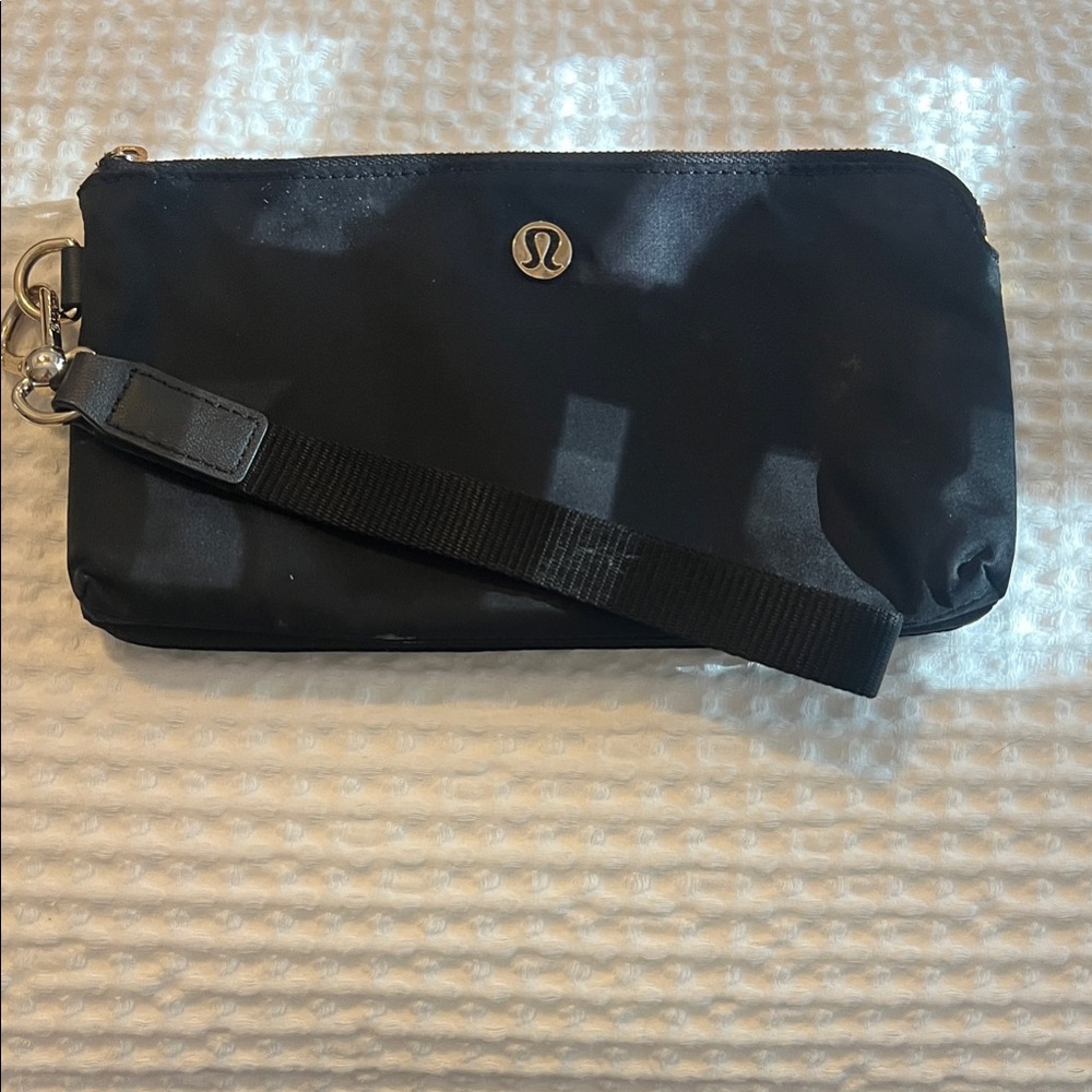 lululemon athletica Midnight Black Belt Bag